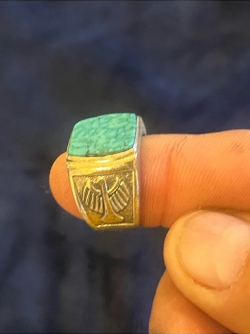 NEW .925 Sterling Silver Ring with Turquoise Stone size 9. Absolutely stunning!